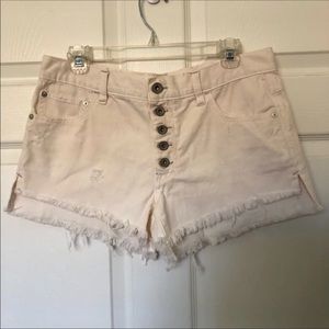 Free People Shorts - 🚫Free People White High Waisted Cut Off Shorts Free People Shorts - 🚫Free People White High Waisted Cut Off Shorts